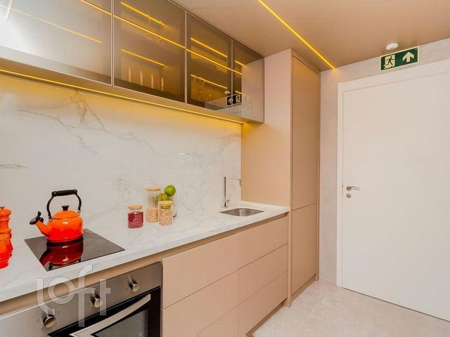 Apartamento com 25m², 1 dormitório, Rio Branco em Porto Alegre