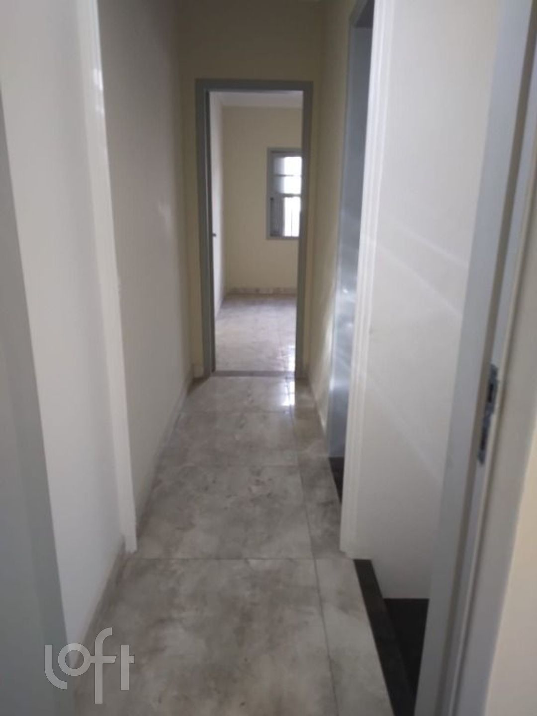 Casa à venda com 2 quartos, 150m² - Foto 12