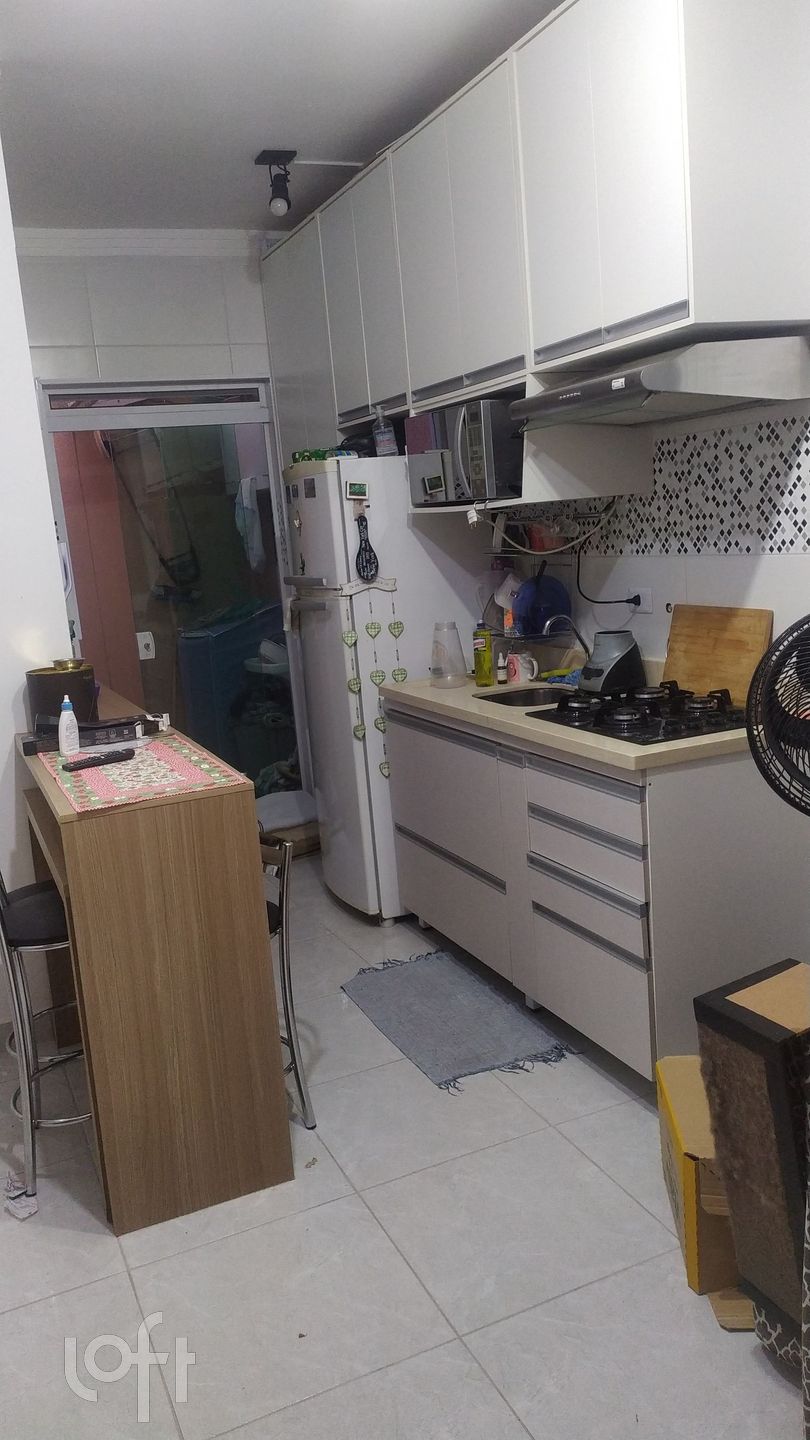 Apartamento à venda com 2 quartos, 44m² - Foto 9