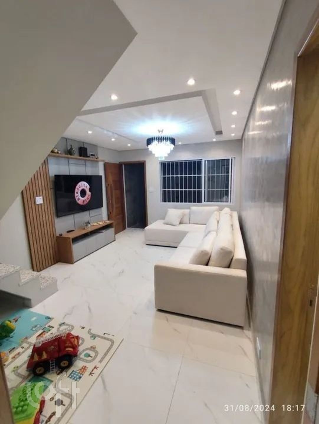 Casa à venda com 2 quartos, 113m² - Foto 2