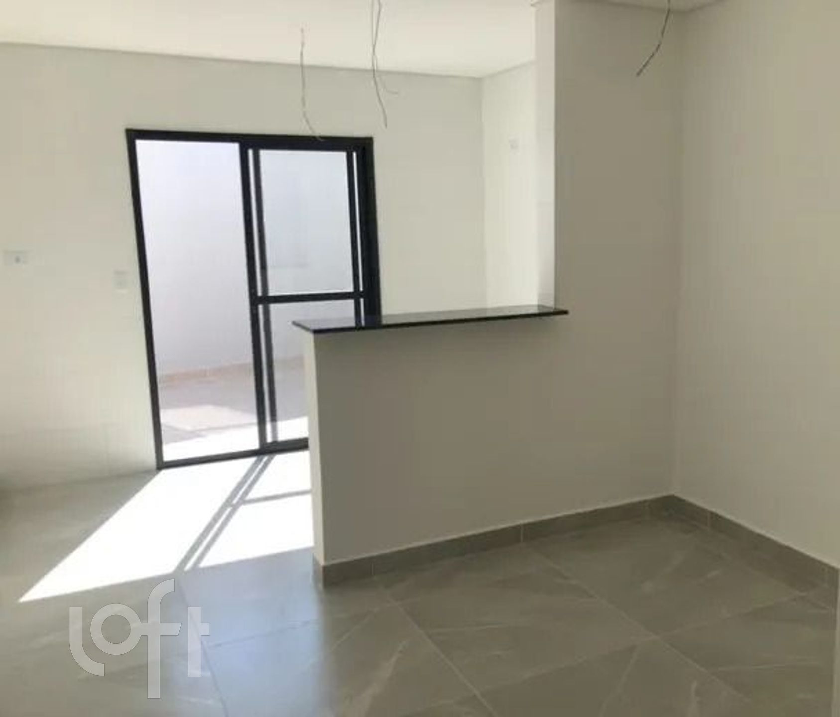 Casa à venda com 3 quartos, 107m² - Foto 2