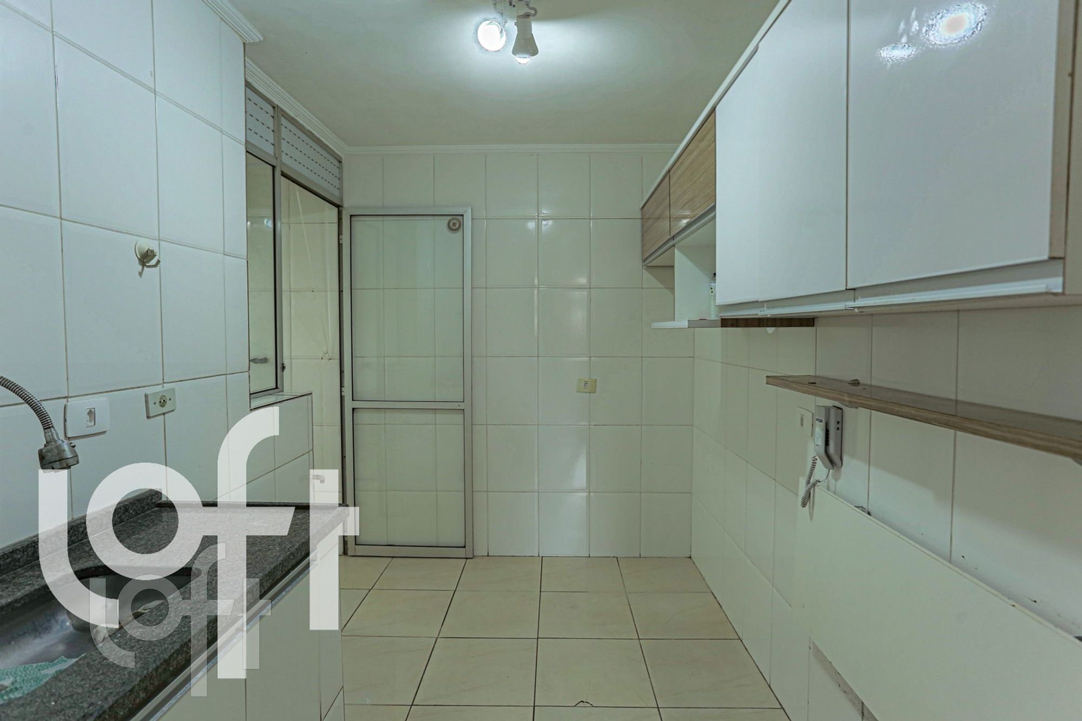 Apartamento à venda com 2 quartos, 44m² - Foto 18