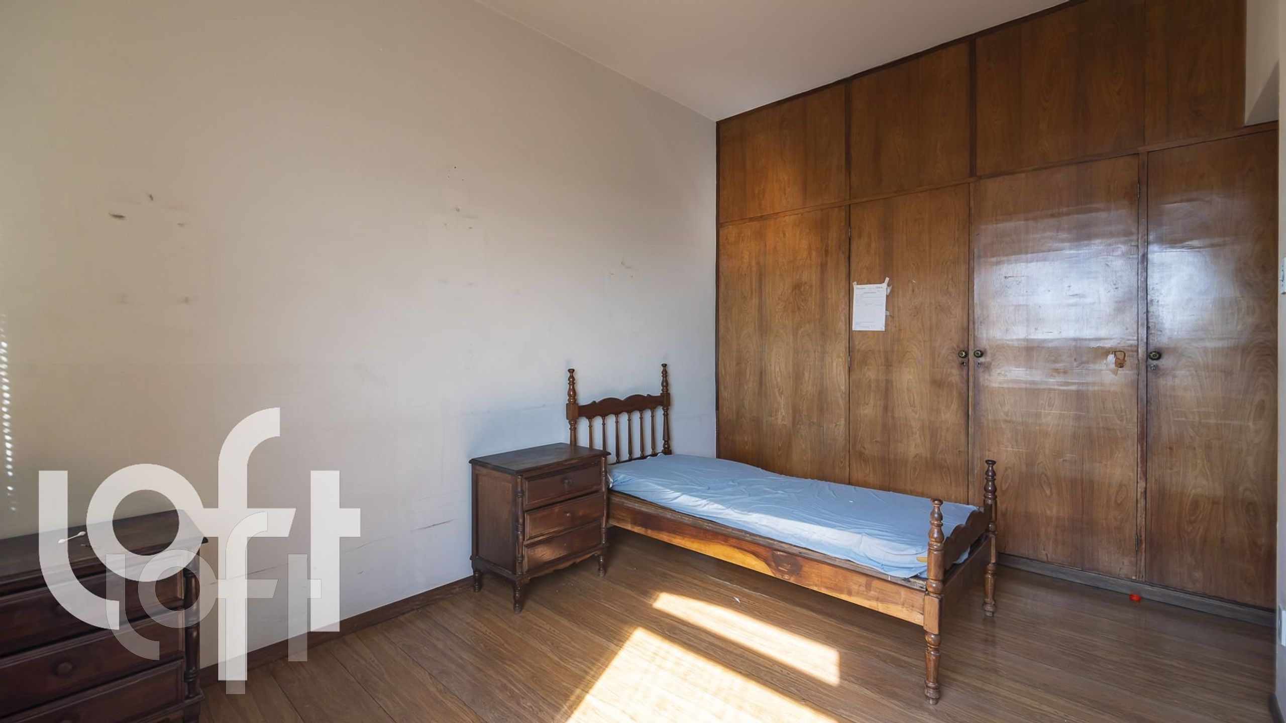 Apartamento à venda com 4 quartos, 140m² - Foto 3