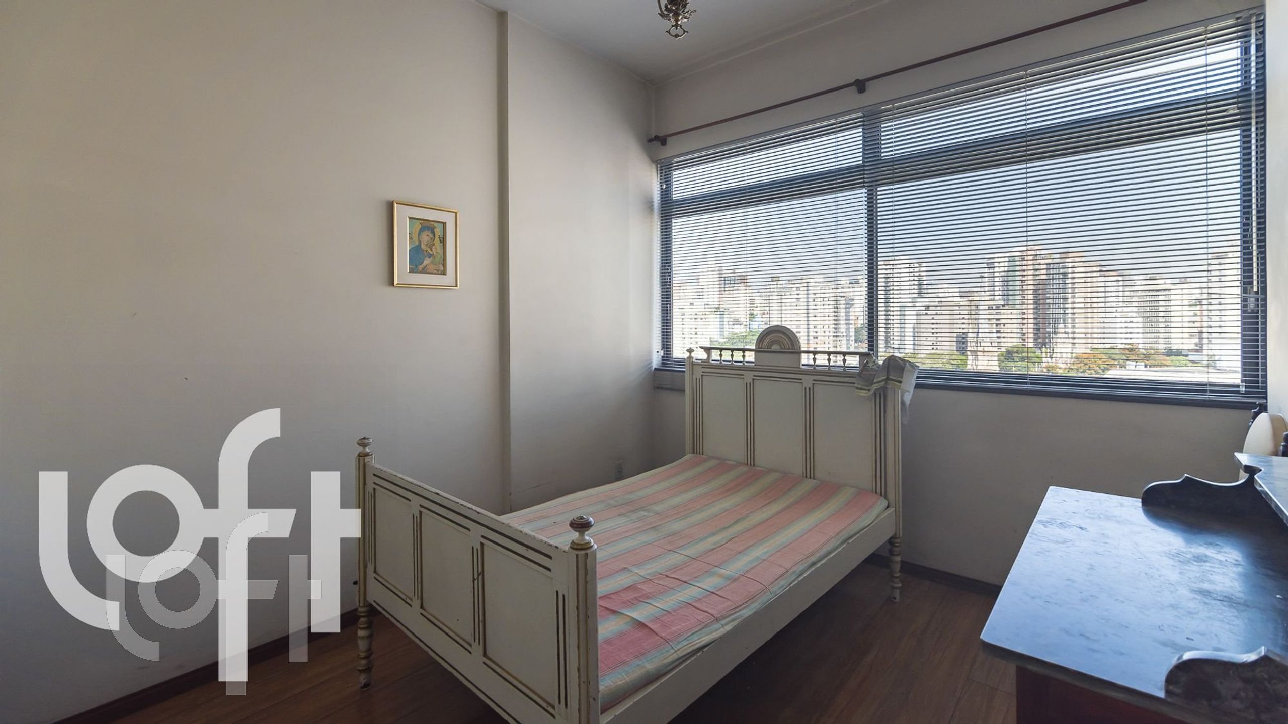 Apartamento à venda com 4 quartos, 140m² - Foto 6