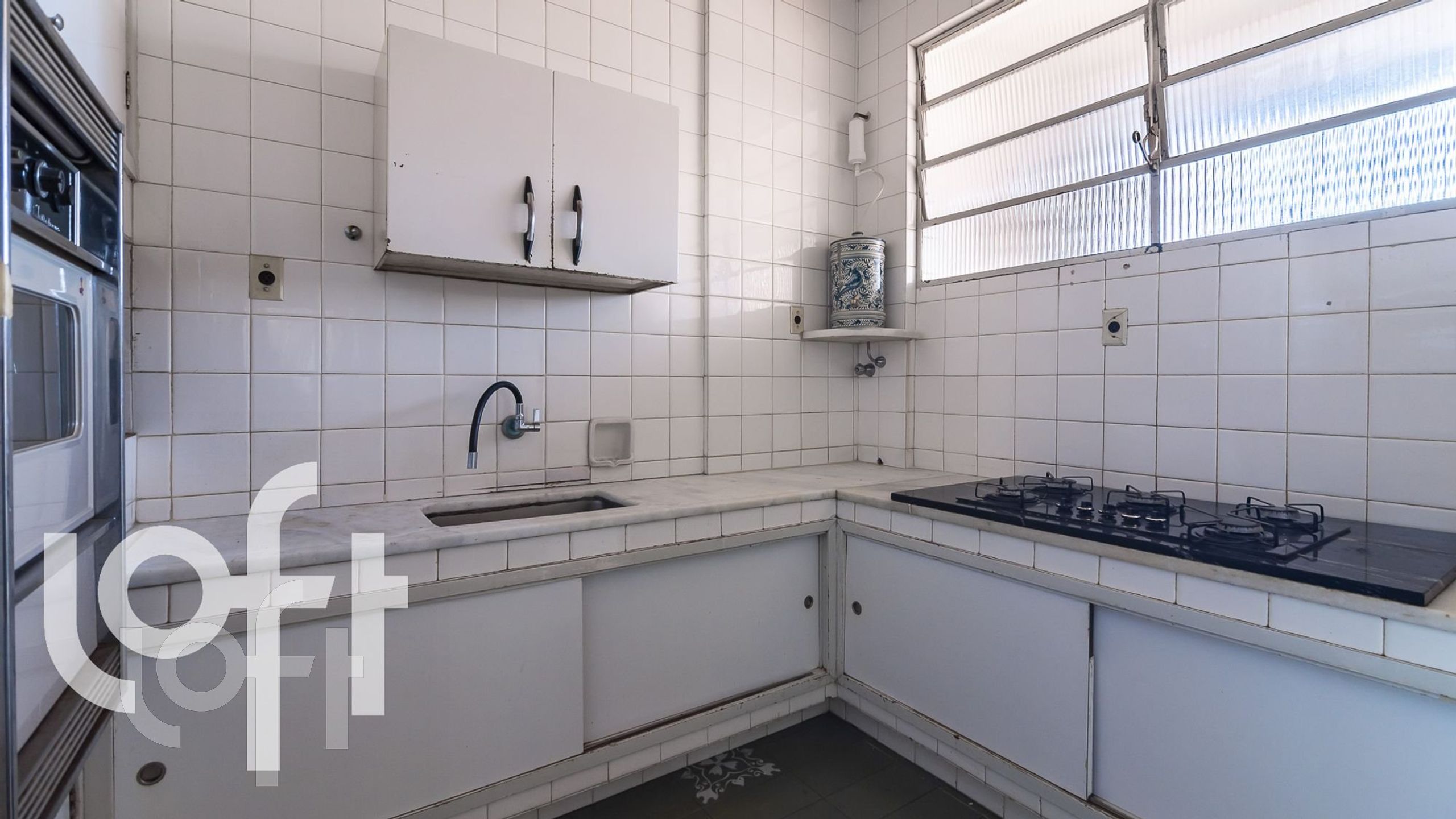 Apartamento à venda com 4 quartos, 140m² - Foto 13