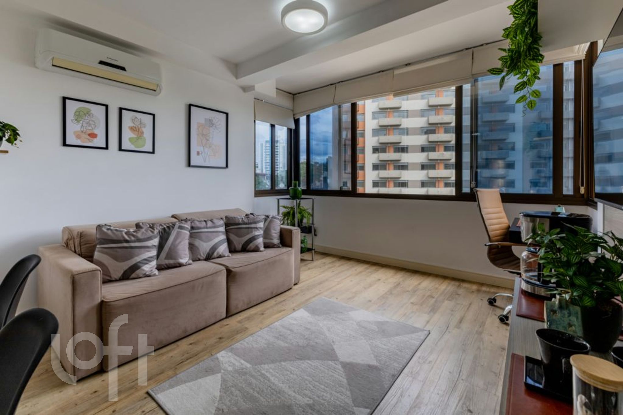 Apartamento com 38m², 1 dormitório, 1 vaga, Rio Branco em Porto Alegre