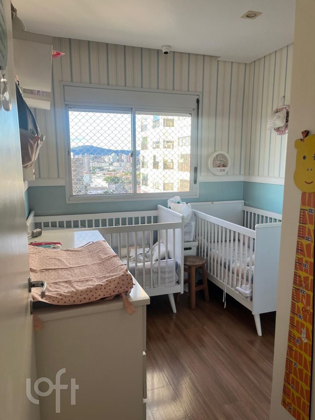 Apartamento à venda em Vila Romana com 94 m², 3 qu