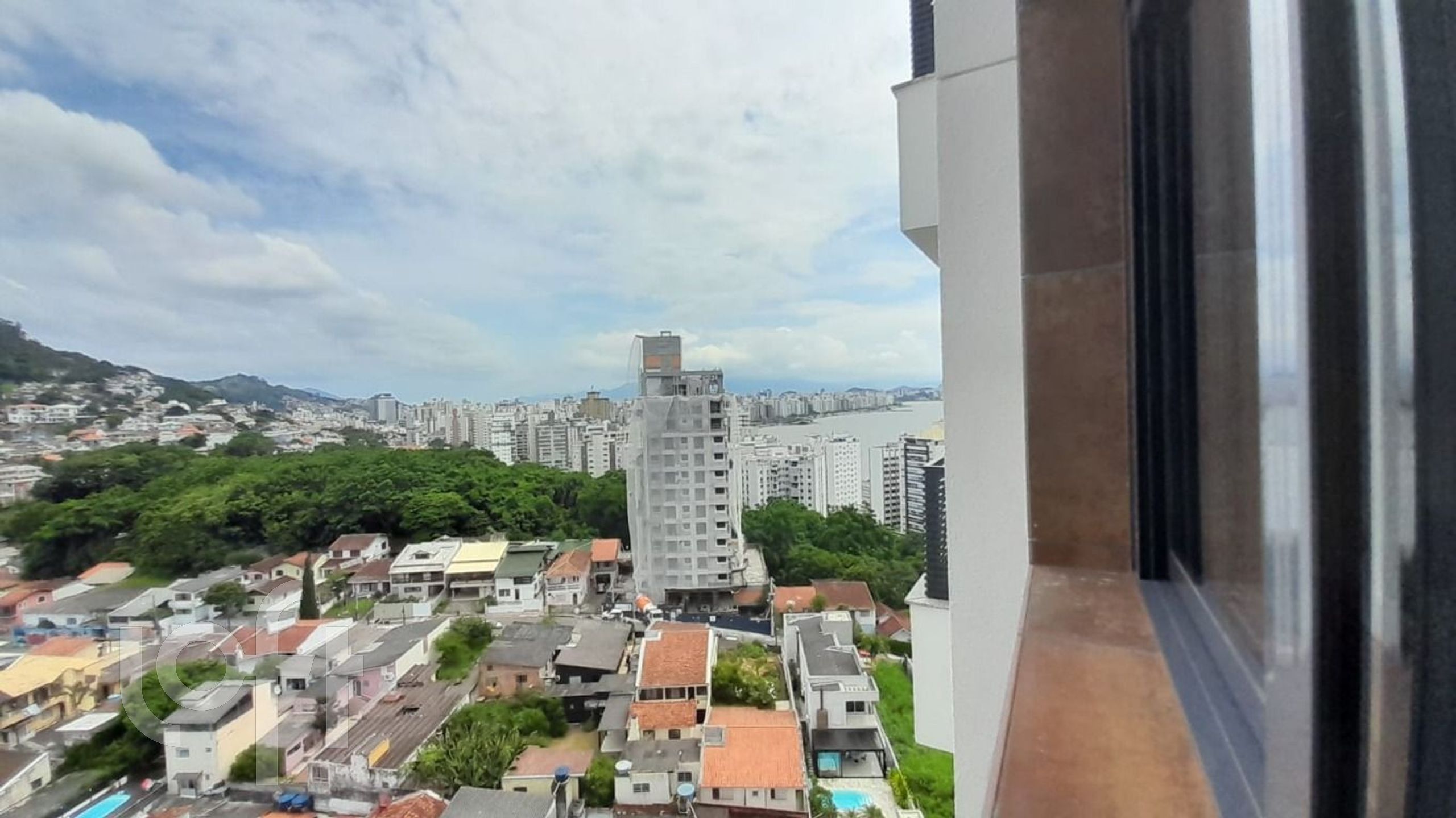 VENDA &#8211; Apartamento de 3 quartos no bairro Agronômica, Florianópolis &#8211; PUu2e17n