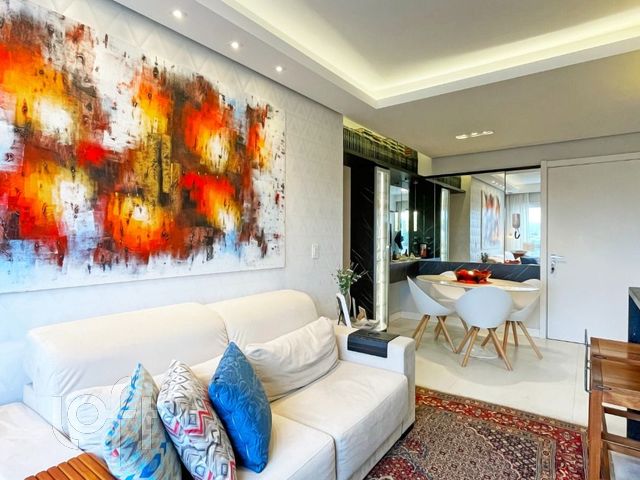 Apartamento com 63m², 2 dormitórios, 1 suíte, 2 vagas, Cidade Baixa em Porto Alegre