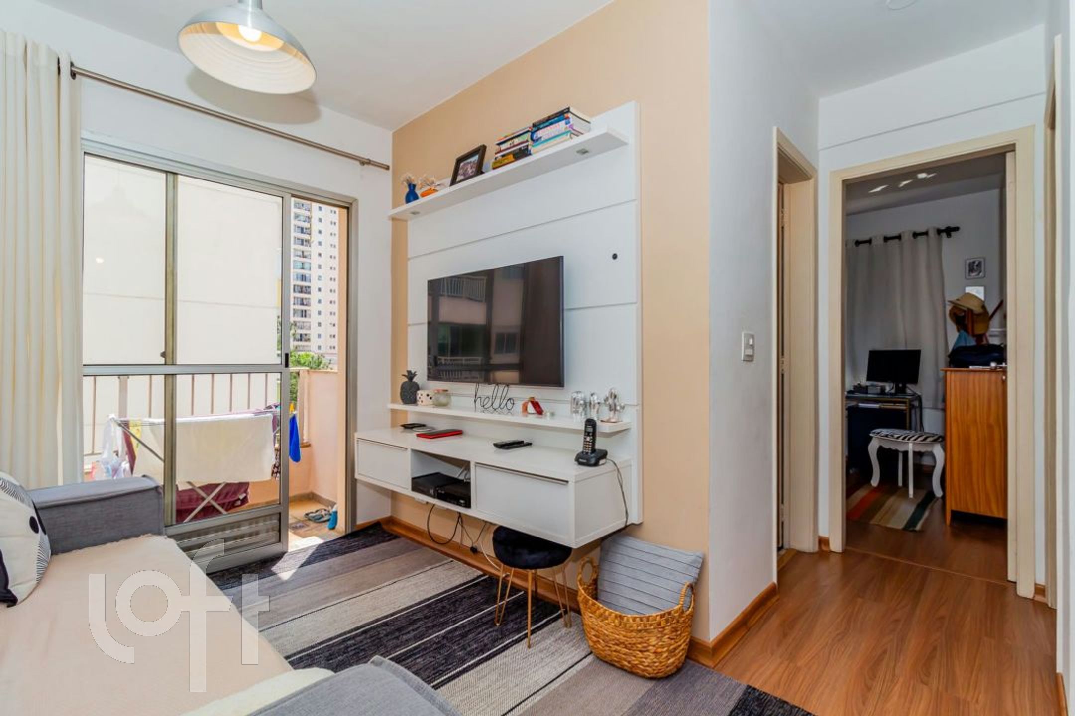 Apartamento à venda com 2 quartos, 67m² - Foto 2