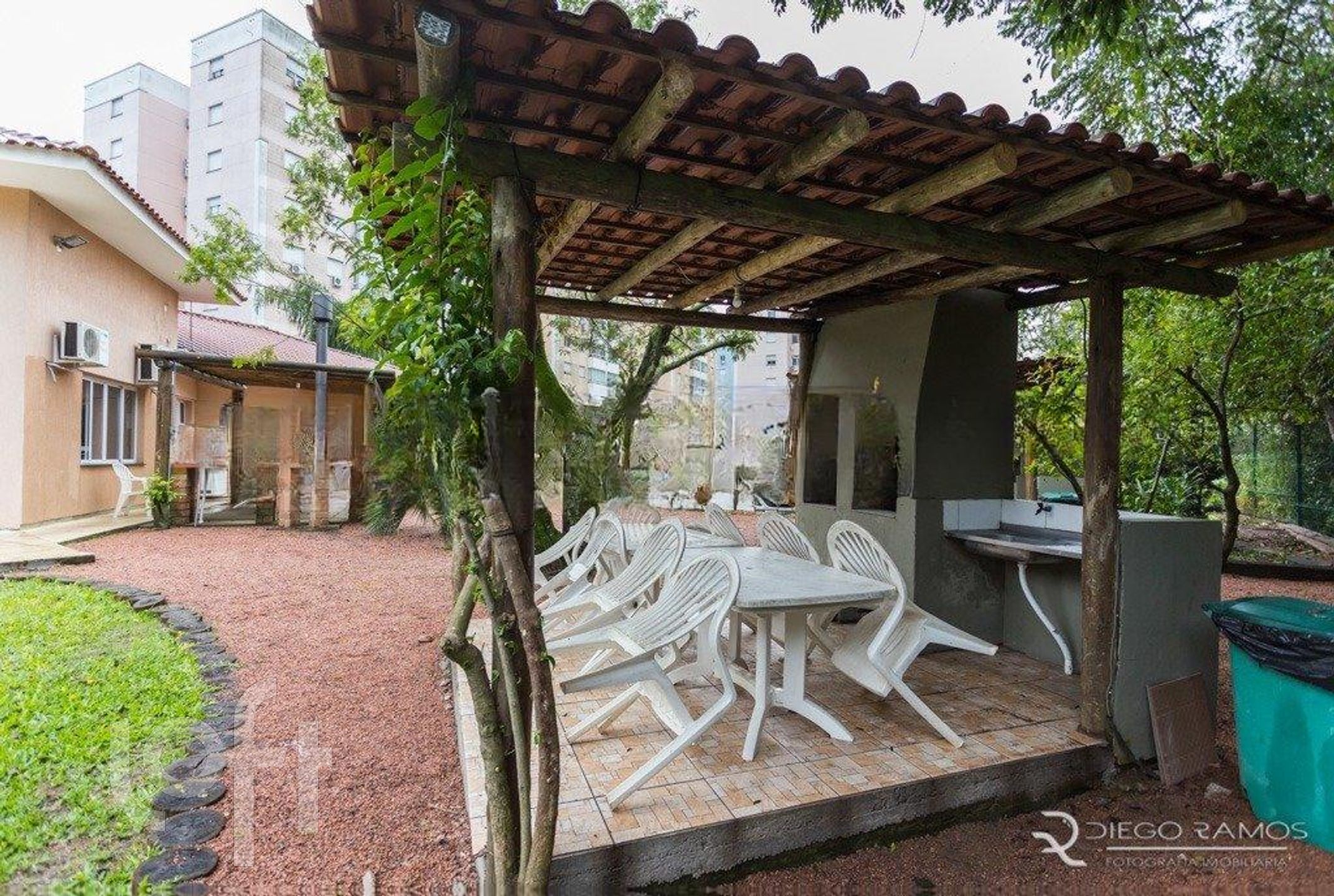 Imagem da propriedade 64