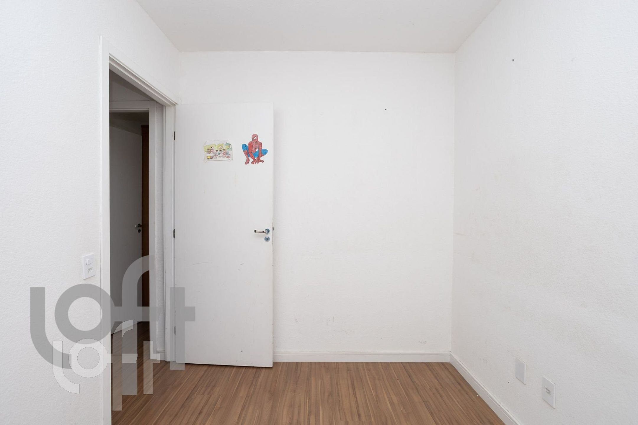 Apartamento à venda com 2 quartos, 40m² - Foto 12