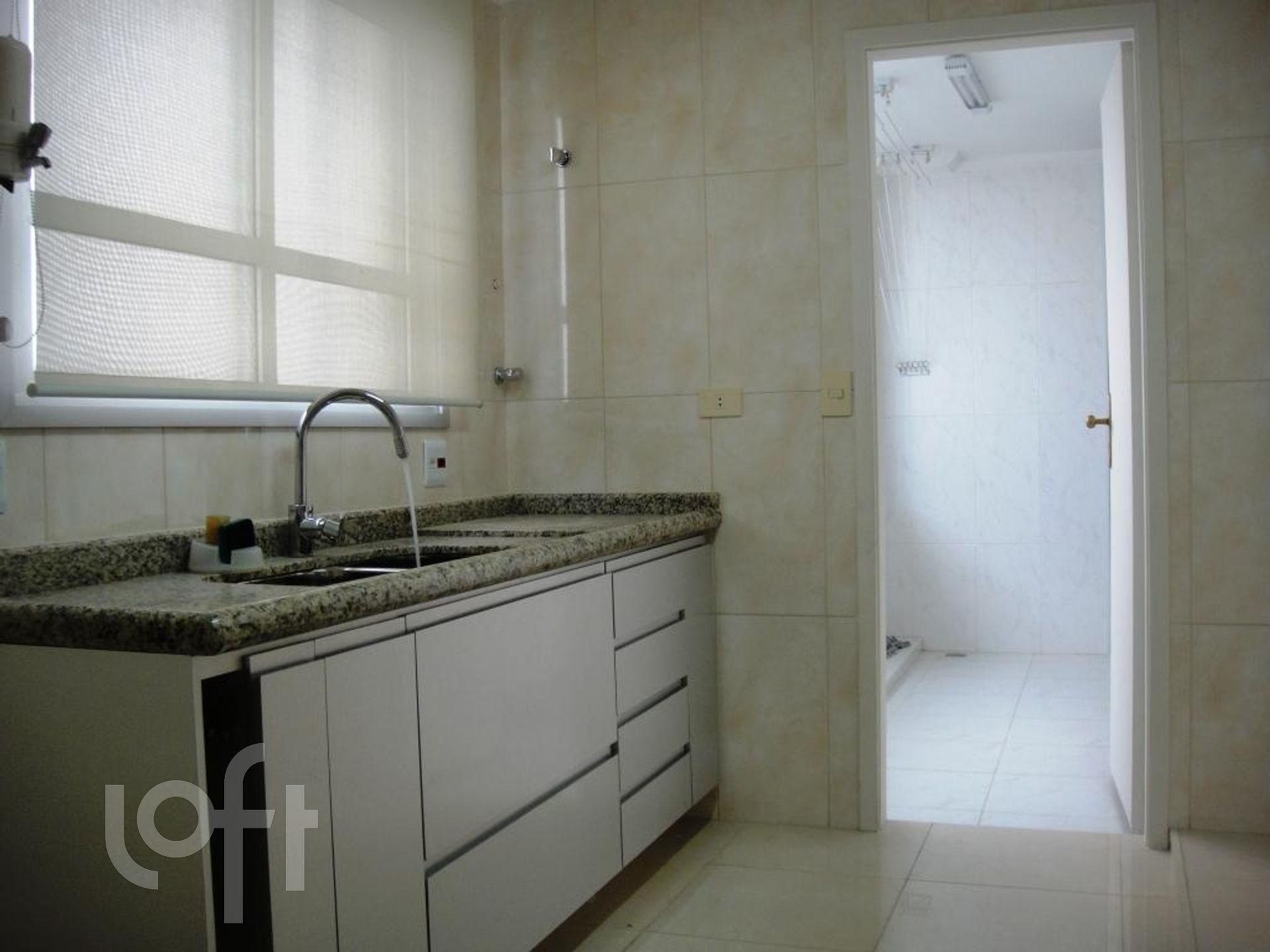 Apartamento à venda com 4 quartos, 204m² - Foto 9