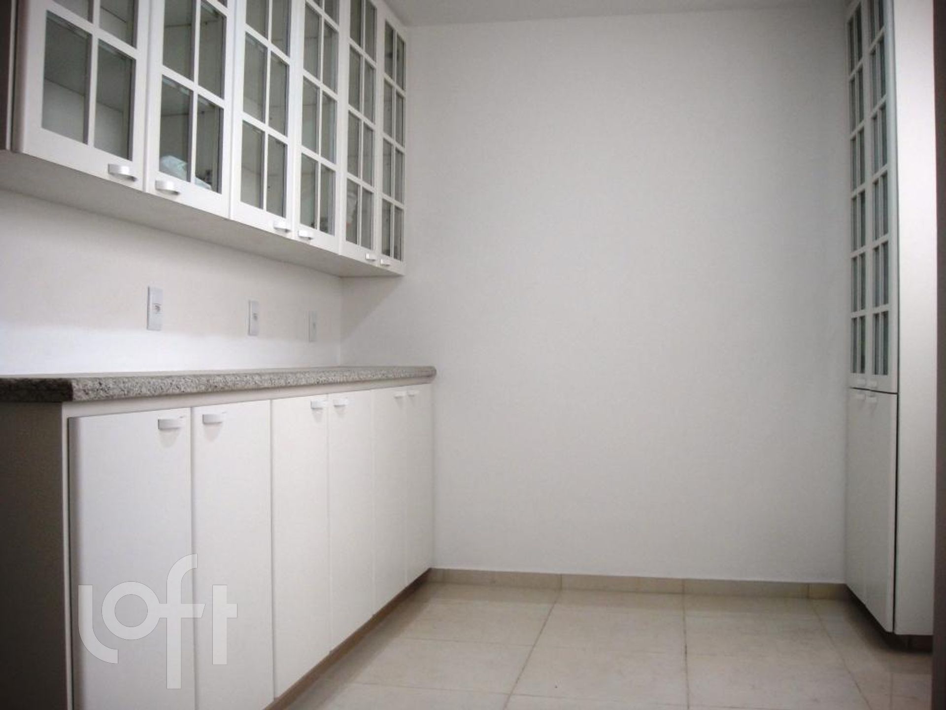 Apartamento à venda com 4 quartos, 204m² - Foto 8