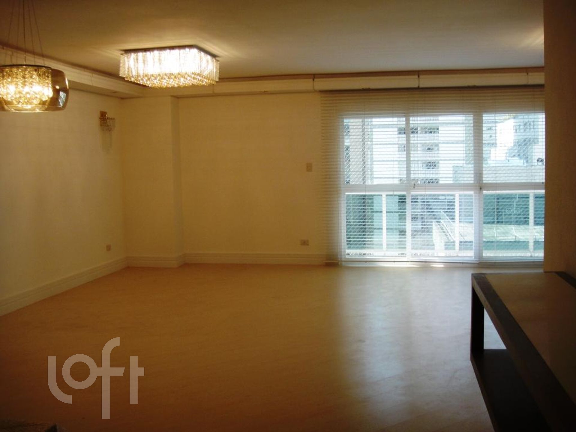 Apartamento à venda com 4 quartos, 204m² - Foto 3