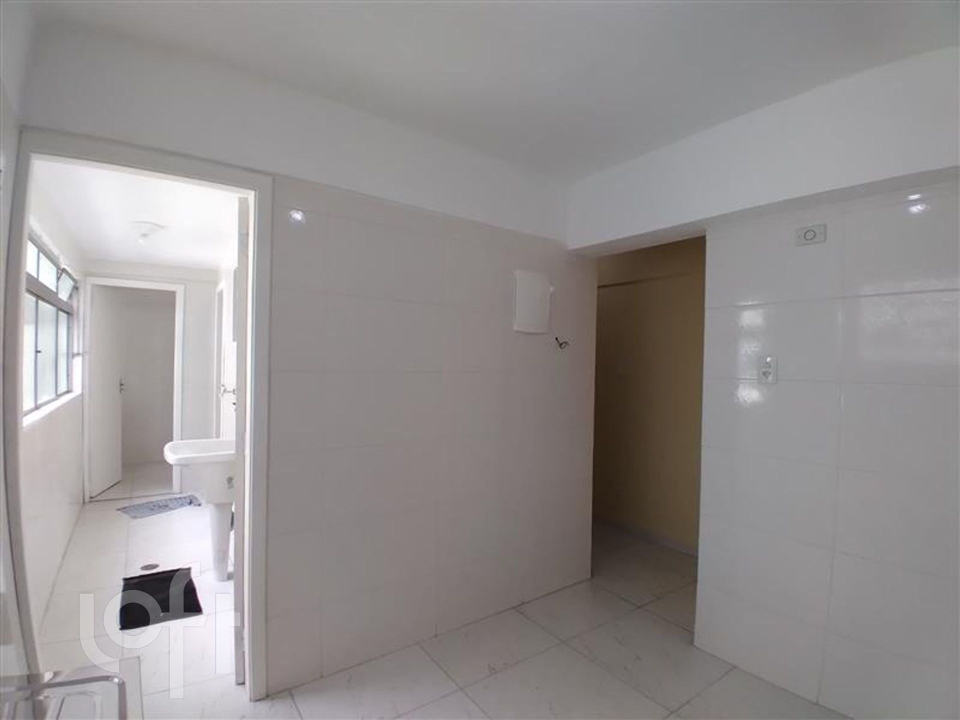 Apartamento à venda com 2 quartos, 70m² - Foto 19