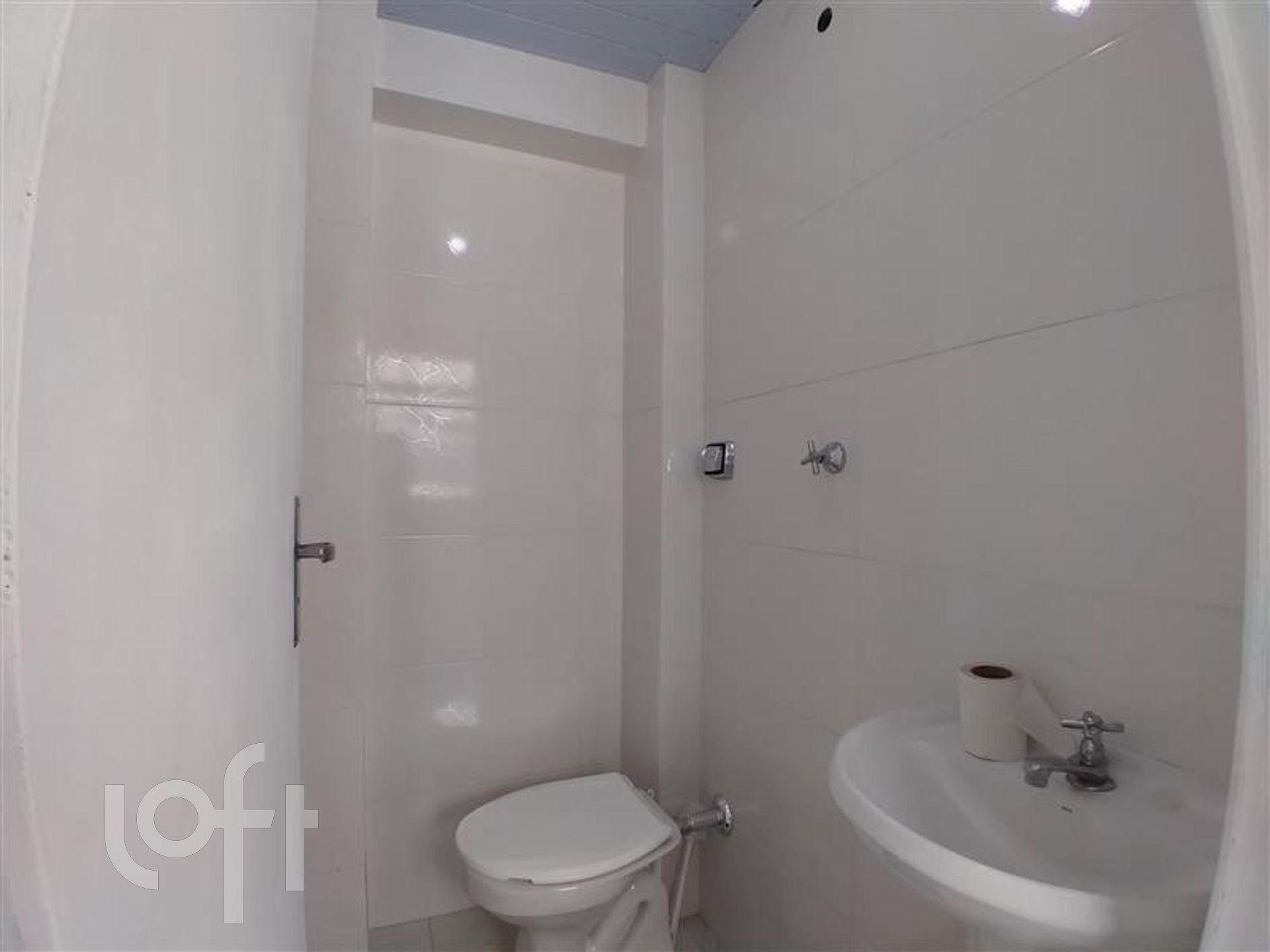 Apartamento à venda com 2 quartos, 70m² - Foto 27