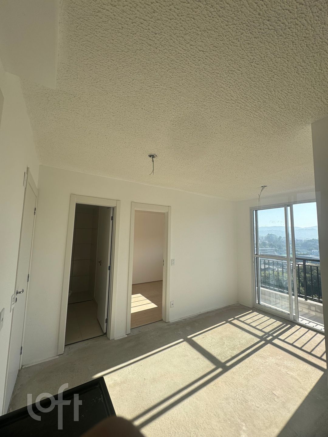 Apartamento à venda com 2 quartos, 40m² - Foto 1