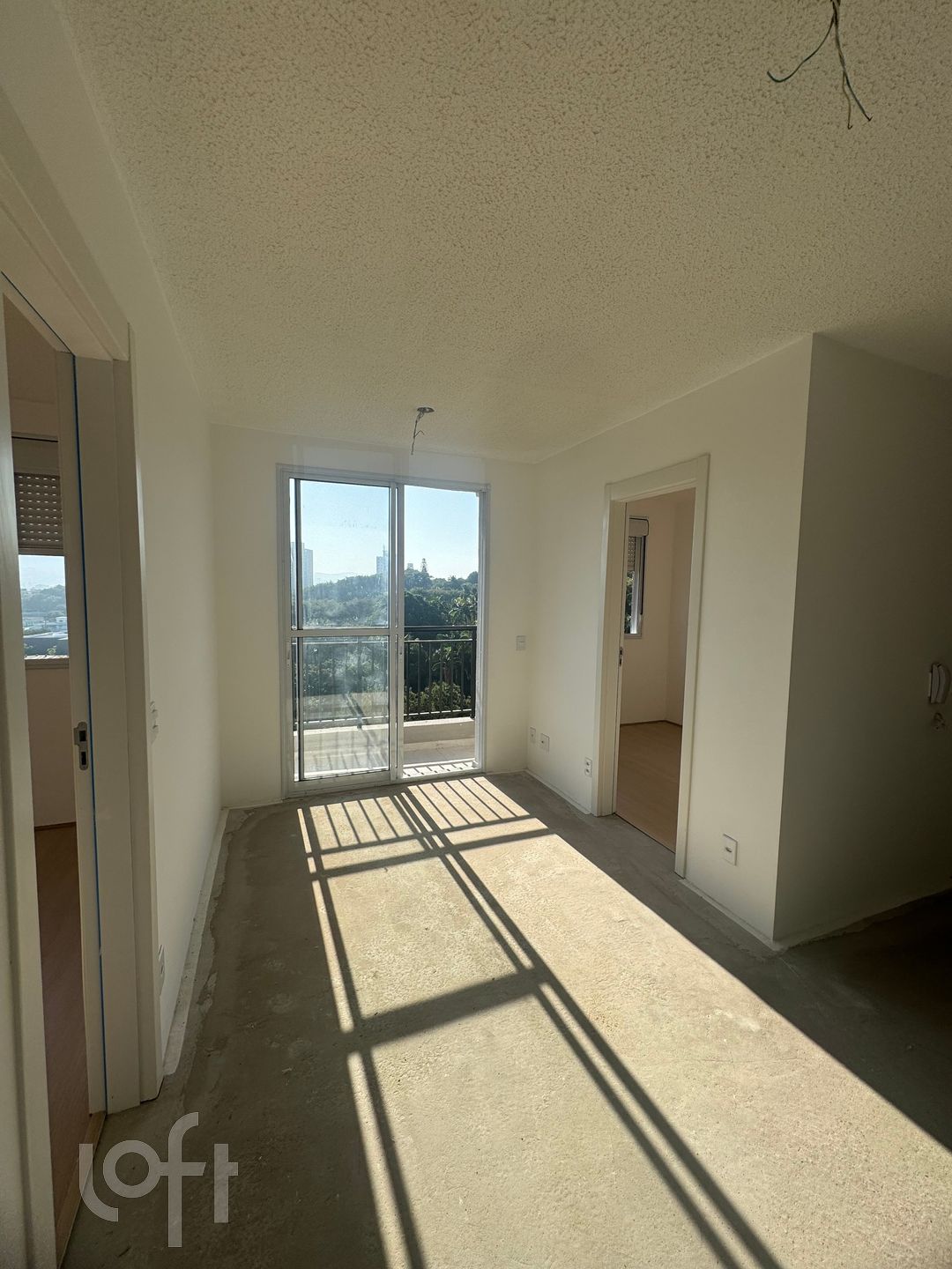 Apartamento à venda com 2 quartos, 40m² - Foto 2