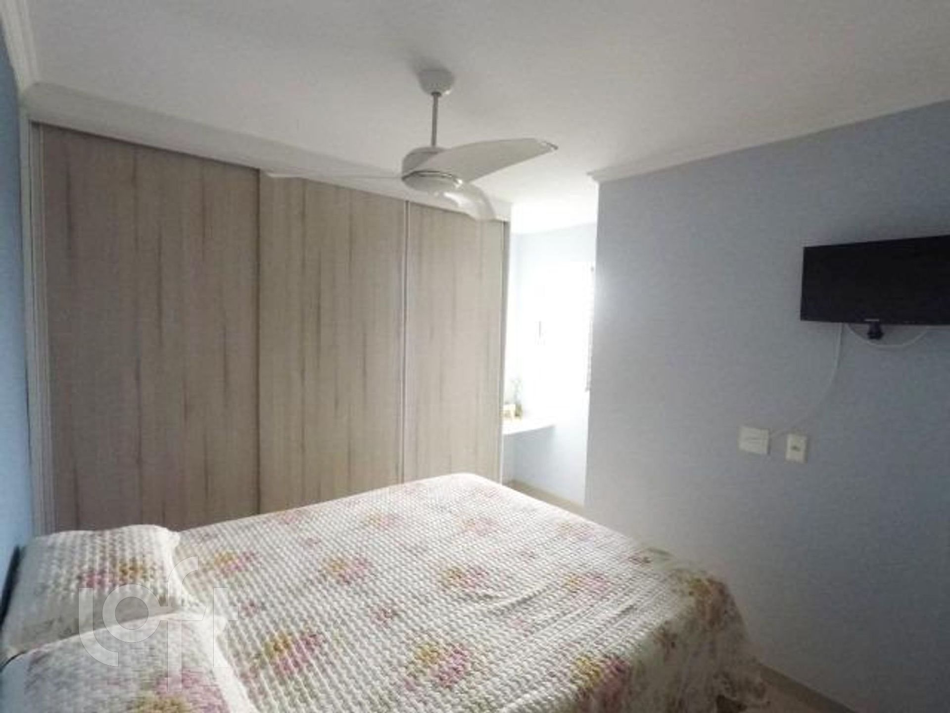 Apartamento à venda com 2 quartos, 56m² - Foto 3