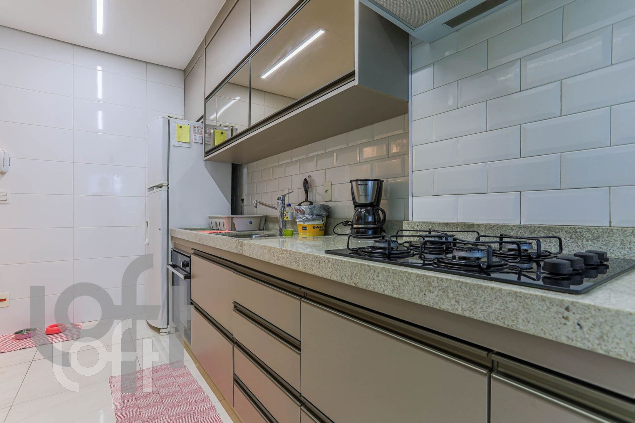 Apartamento à venda com 2 quartos, 94m² - Foto 23