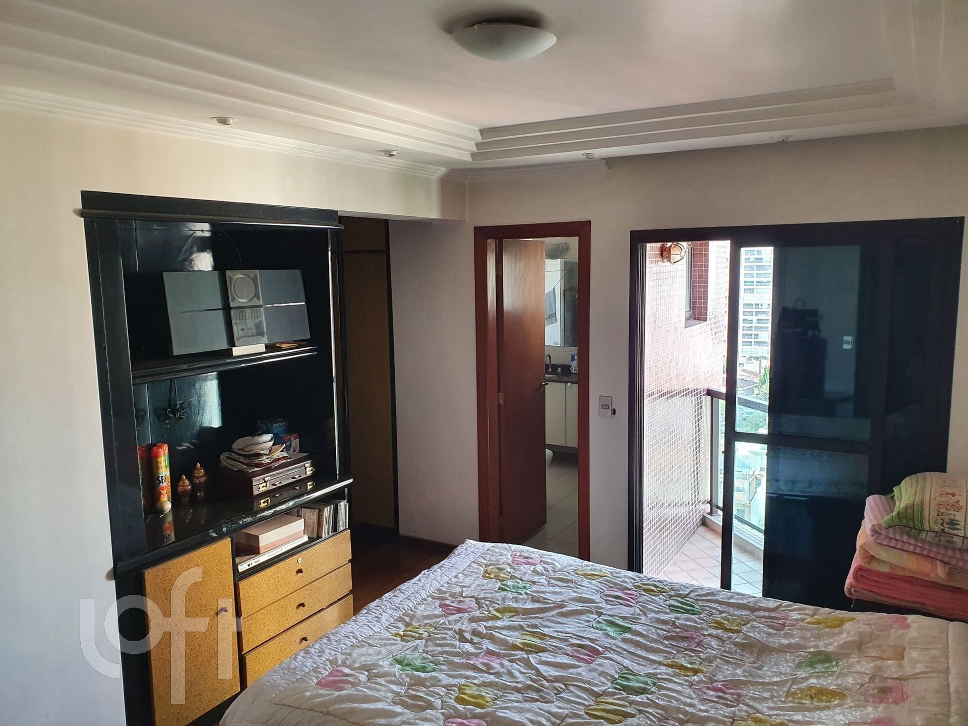 Apartamento à venda com 4 quartos, 152m² - Foto 9