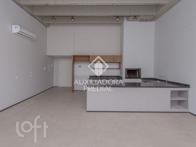 Apartamento com 56m², 1 dormitório, 1 suíte, 1 vaga, Petrópolis em Porto Alegre