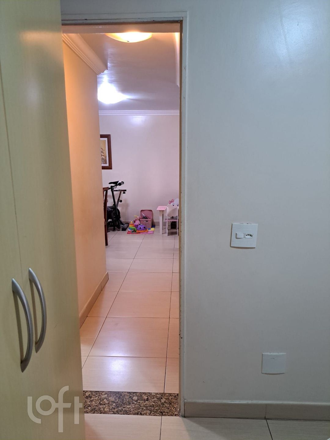 Apartamento à venda com 2 quartos, 70m² - Foto 24