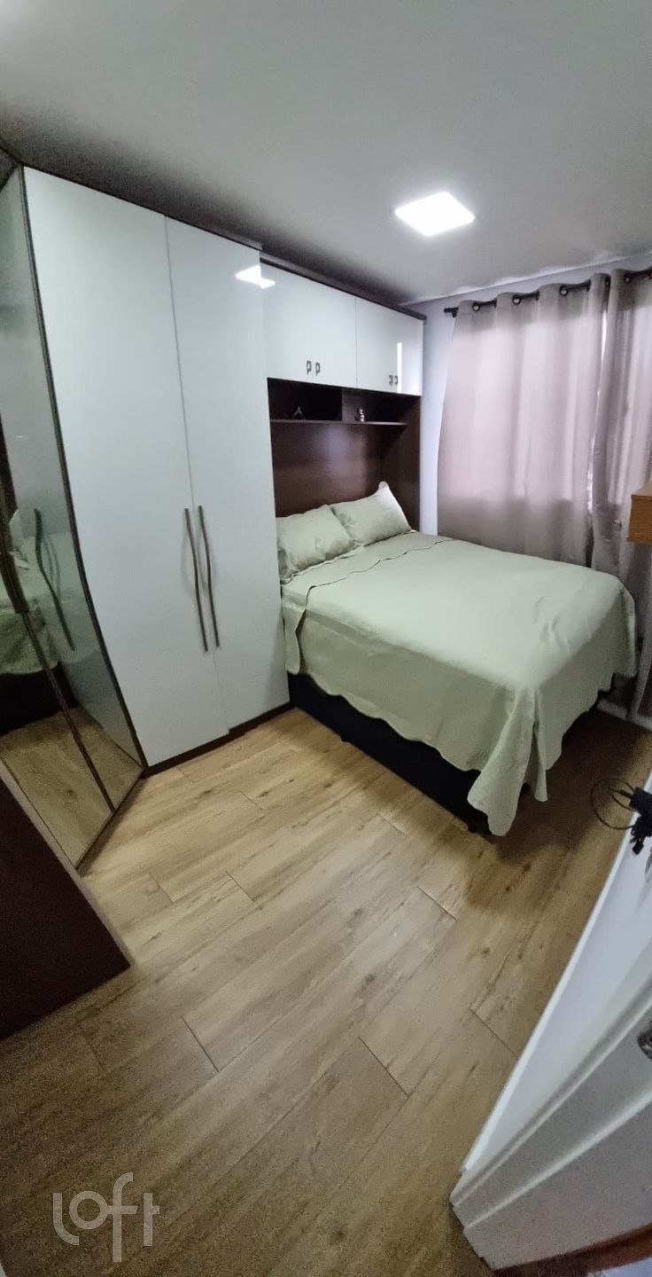 Apartamento à venda com 2 quartos, 42m² - Foto 3