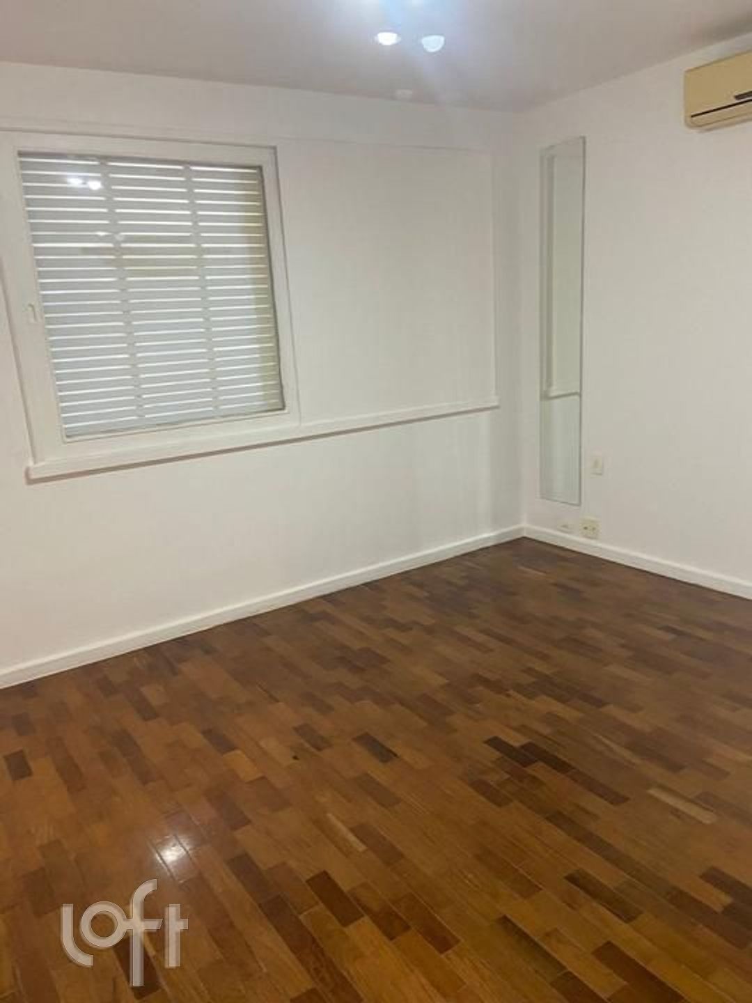 Apartamento à venda com 2 quartos, 220m² - Foto 3