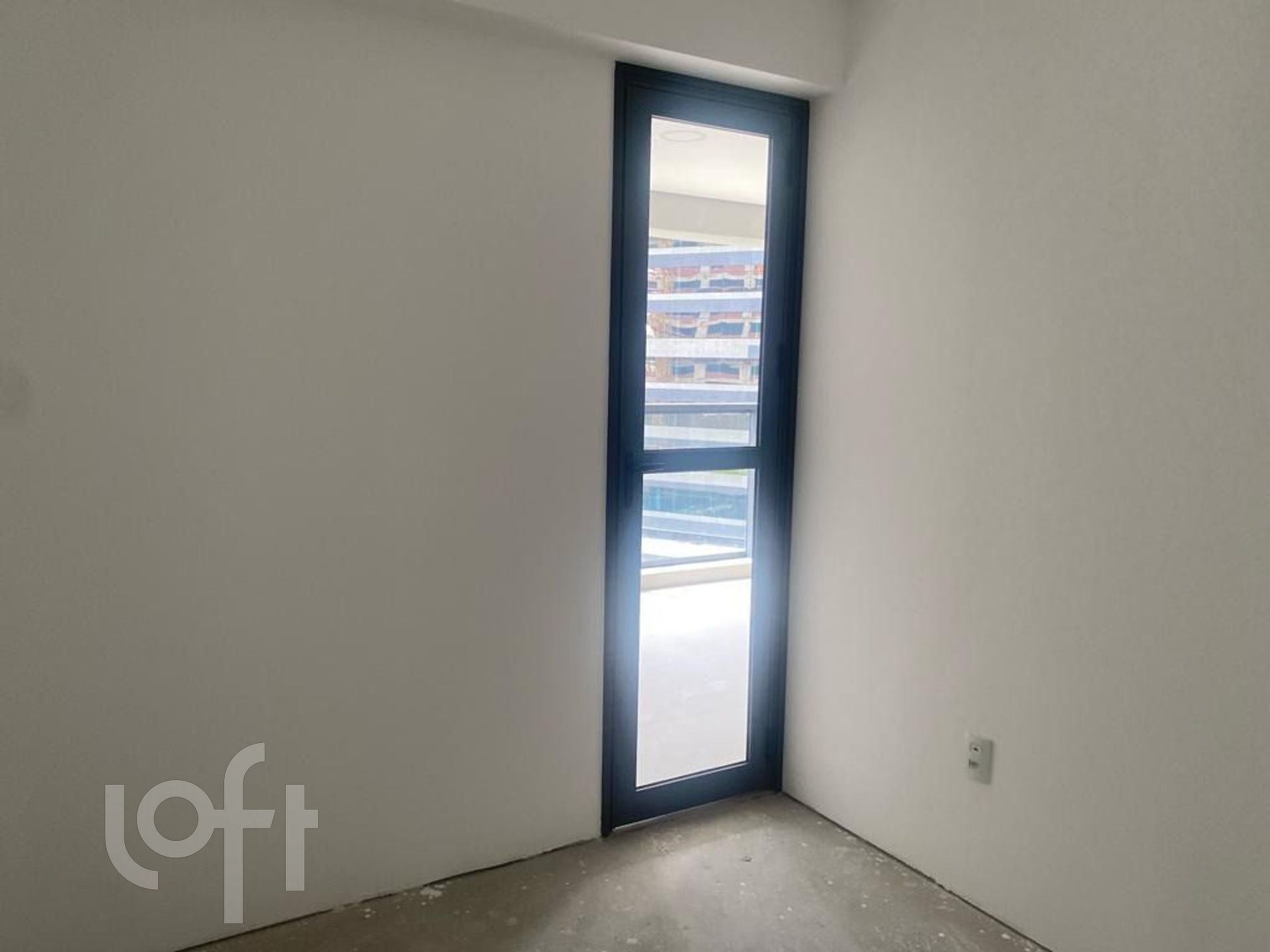 Apartamento à venda com 4 quartos, 203m² - Foto 17