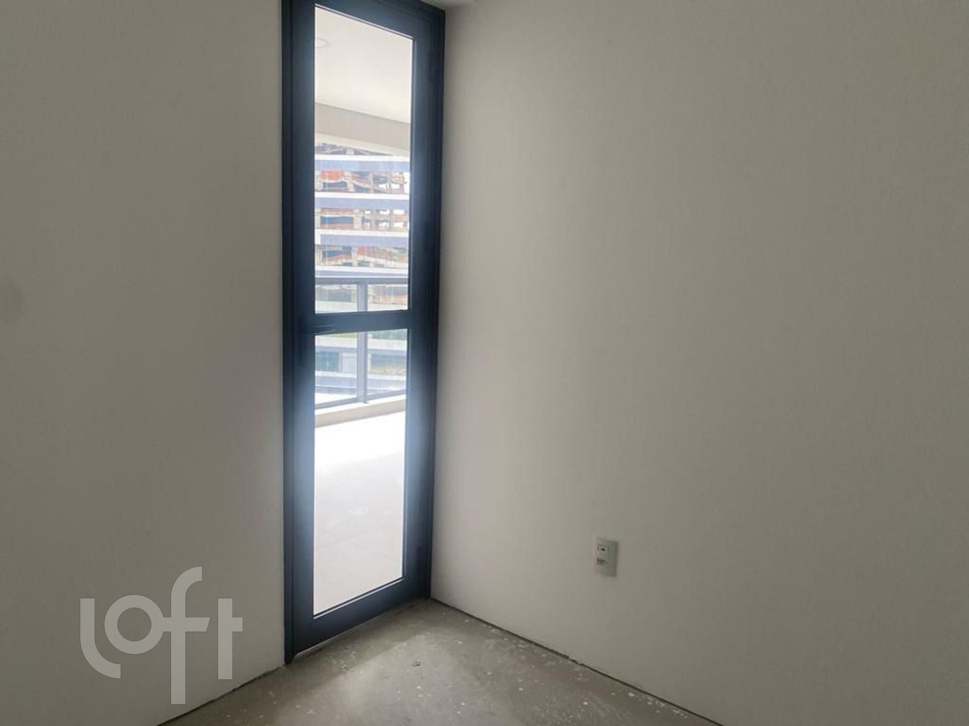 Apartamento à venda com 4 quartos, 203m² - Foto 19