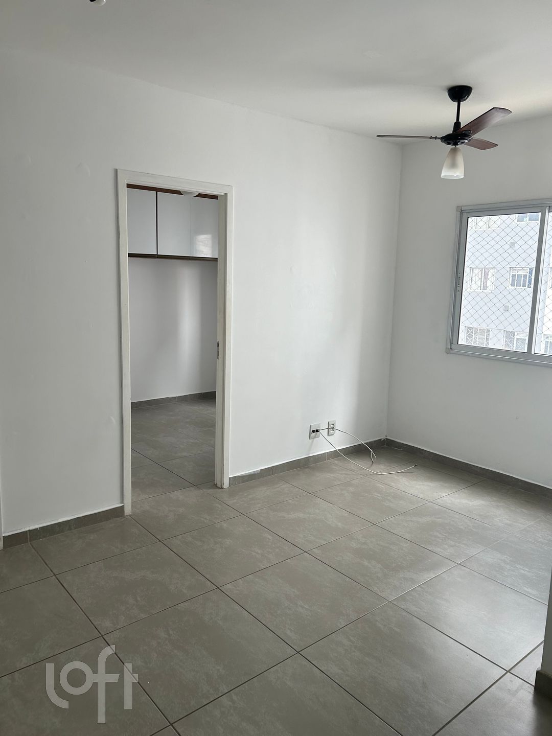 Apartamento à venda com 1 quarto, 33m² - Foto 3