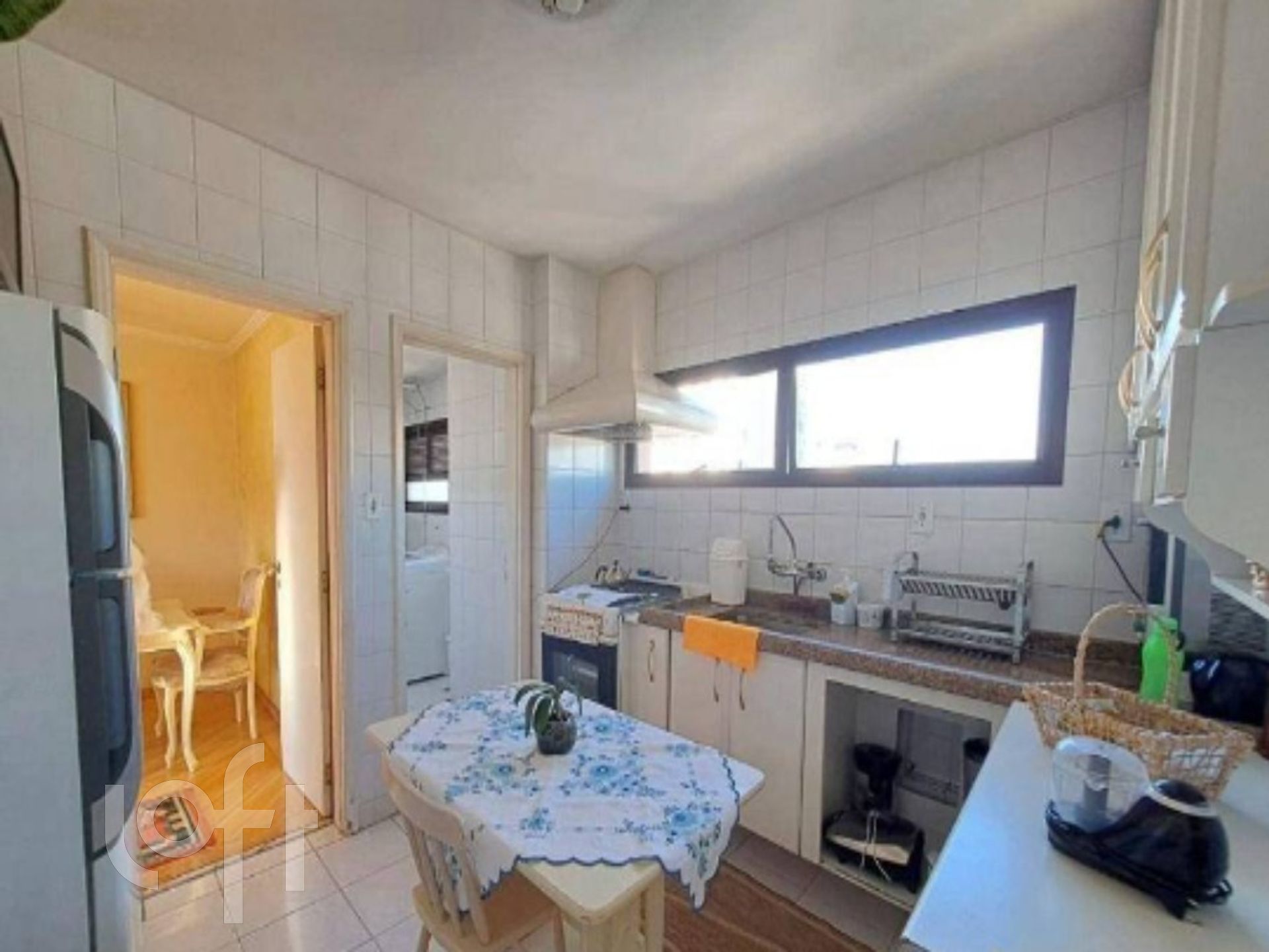 Apartamento à venda com 3 quartos, 145m² - Foto 6