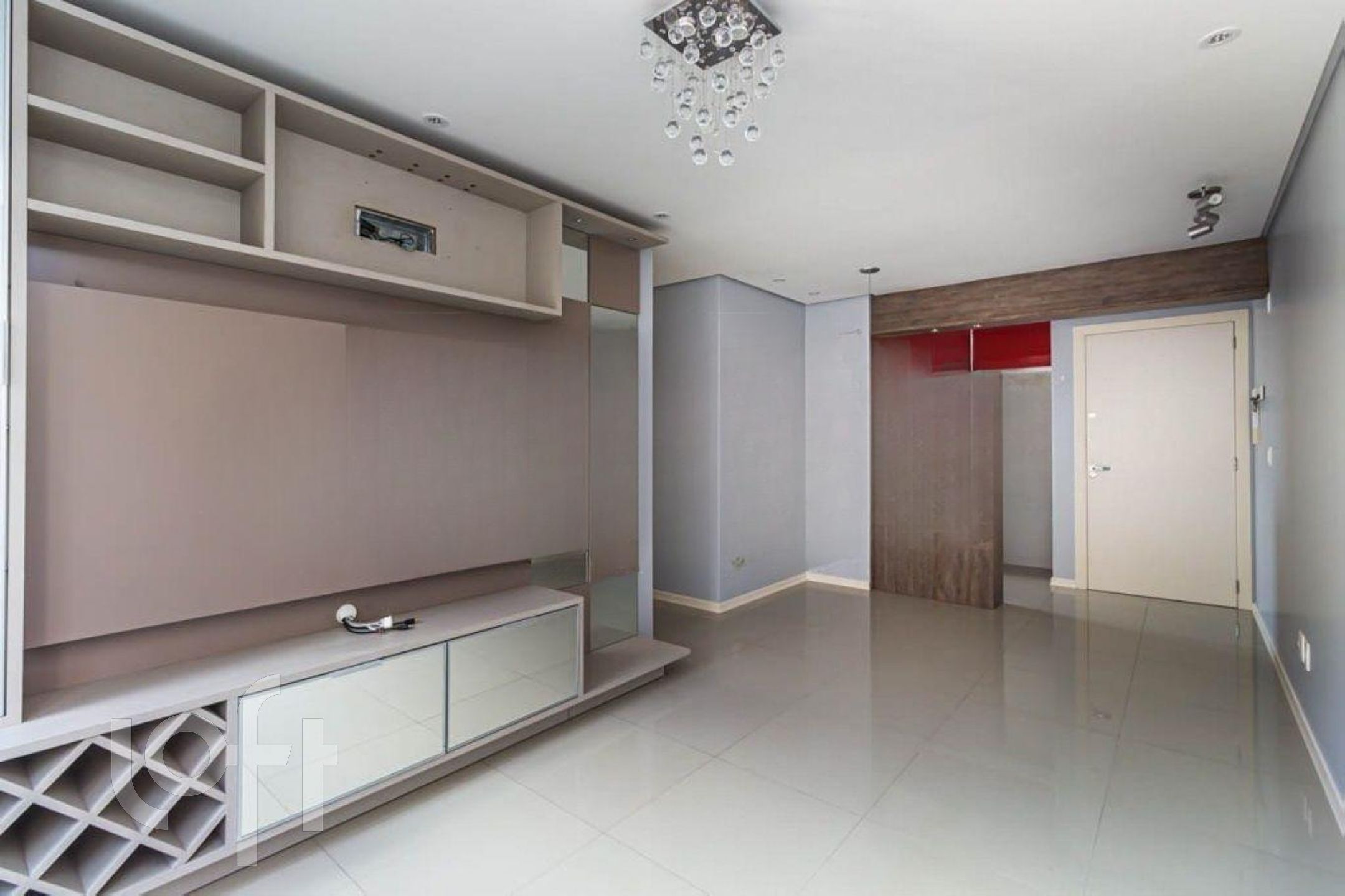 Apartamento com 61m², 2 dormitórios, 1 suíte, 1 vaga, Menino Deus em Porto Alegre