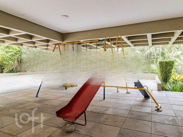 Apartamento com 134m², 3 dormitórios, 1 suíte, 1 vaga, Rio Branco em Porto Alegre