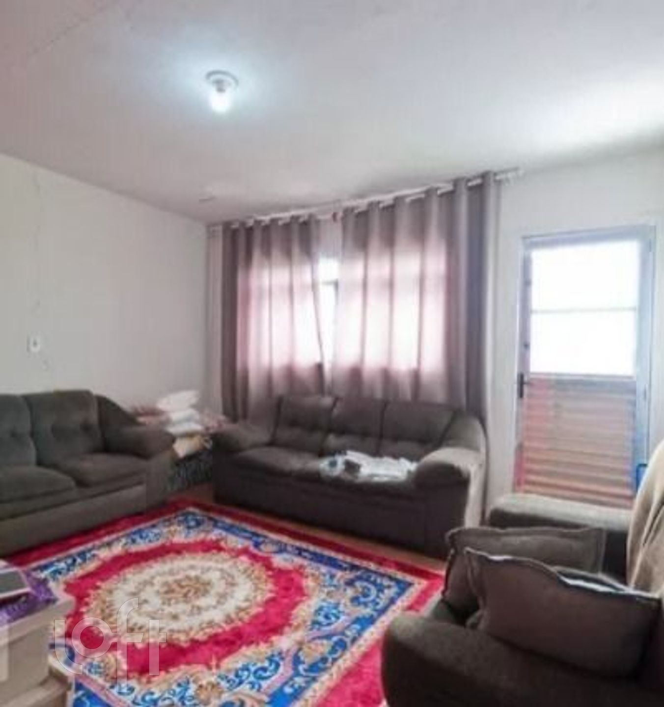 Casa à venda em Itaquera com 150 m², 4 quartos, 1 suíte, 1 vaga