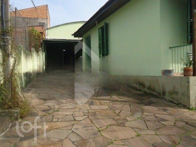 Casa com 500m², 3 dormitórios, 1 suíte, 4 vagas, Vila Ipiranga em Porto Alegre