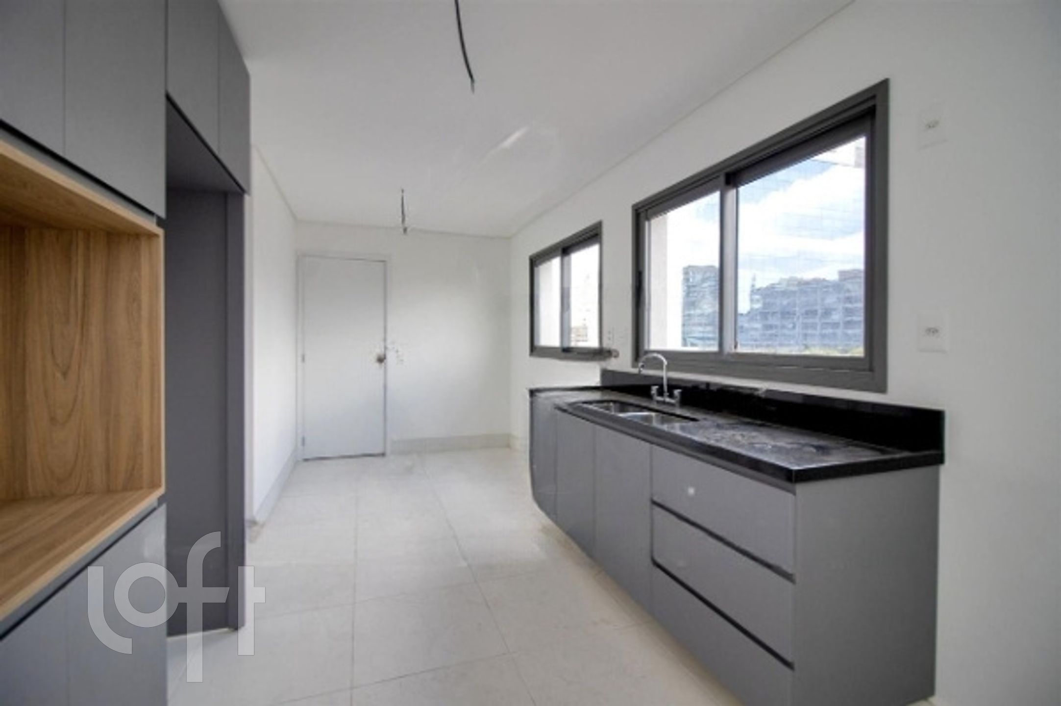 Apartamento à venda com 4 quartos, 246m² - Foto 16