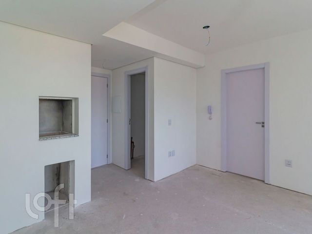 Apartamento com 42m², 1 dormitório, 1 suíte, 1 vaga, Floresta em Porto Alegre