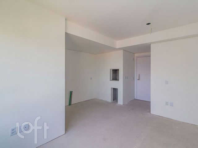 Apartamento com 42m², 1 dormitório, 1 suíte, 1 vaga, Floresta em Porto Alegre