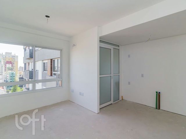 Apartamento com 42m², 1 dormitório, 1 suíte, 1 vaga, Floresta em Porto Alegre