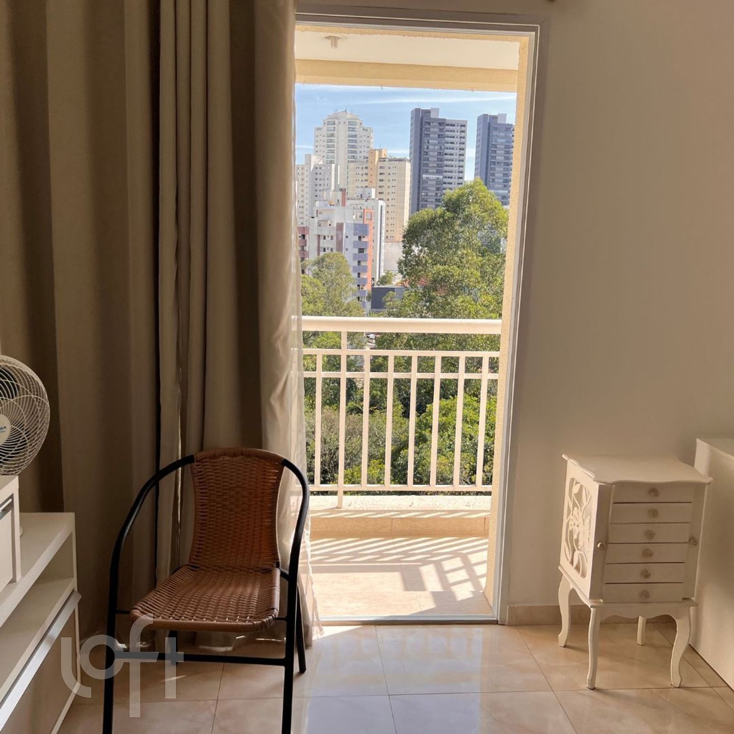 Apartamento à venda com 1 quarto, 35m² - Foto 1