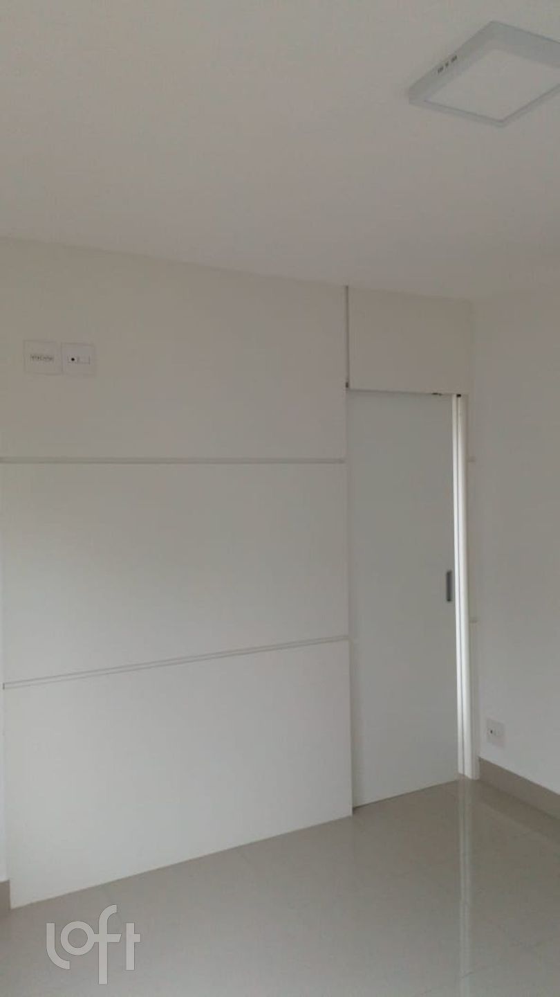 Apartamento à venda com 1 quarto, 44m² - Foto 21