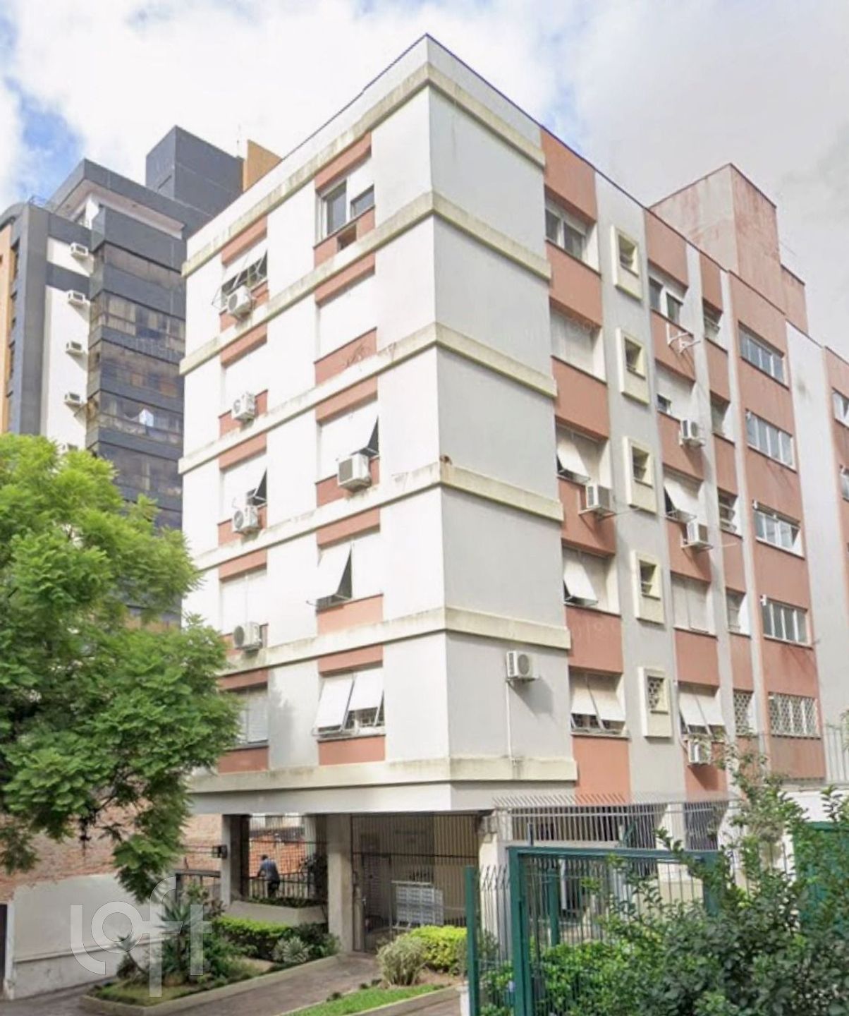 Apartamento com 77m², 2 dormitórios, 1 vaga, Rio Branco em Porto Alegre