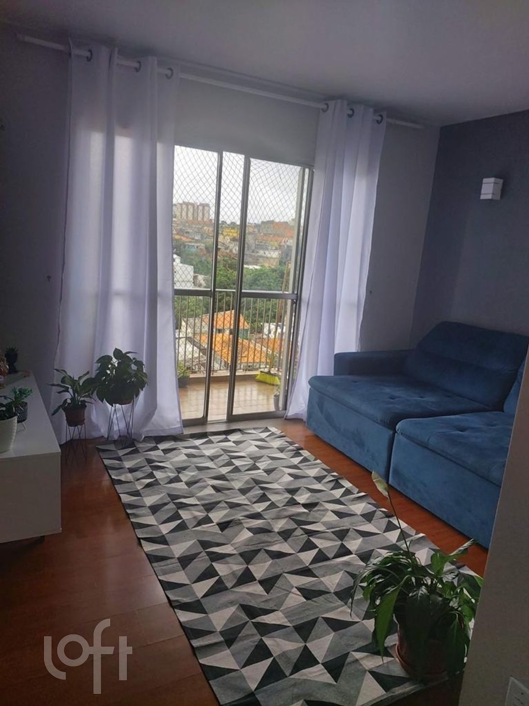 Apartamento à venda com 2 quartos, 81m² - Foto 3