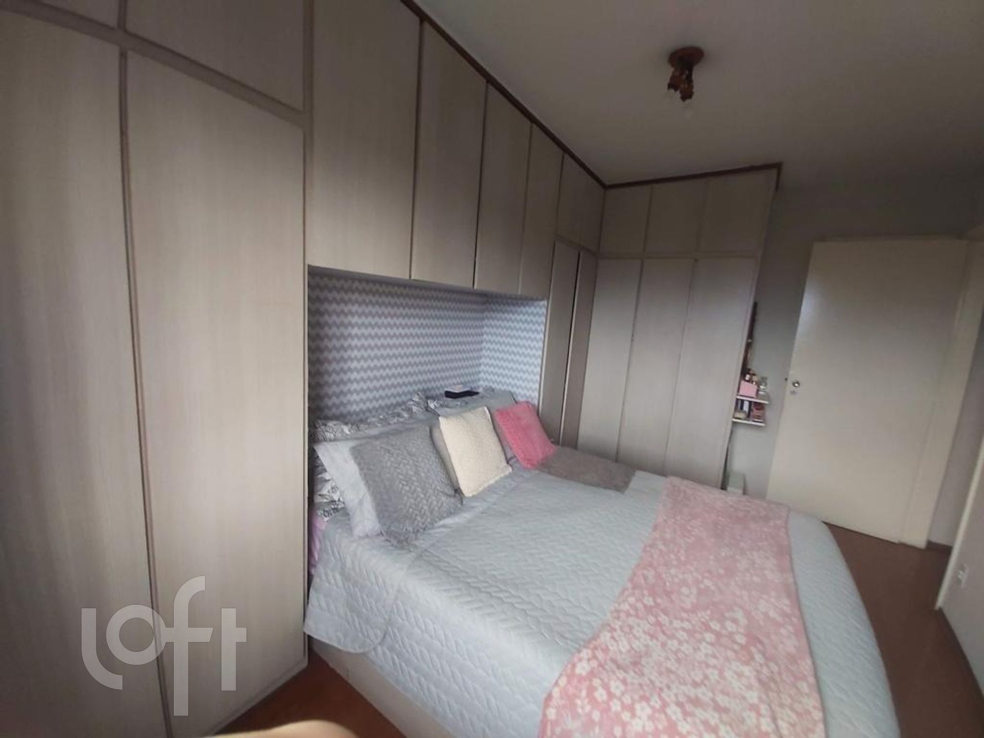 Apartamento à venda com 2 quartos, 81m² - Foto 5