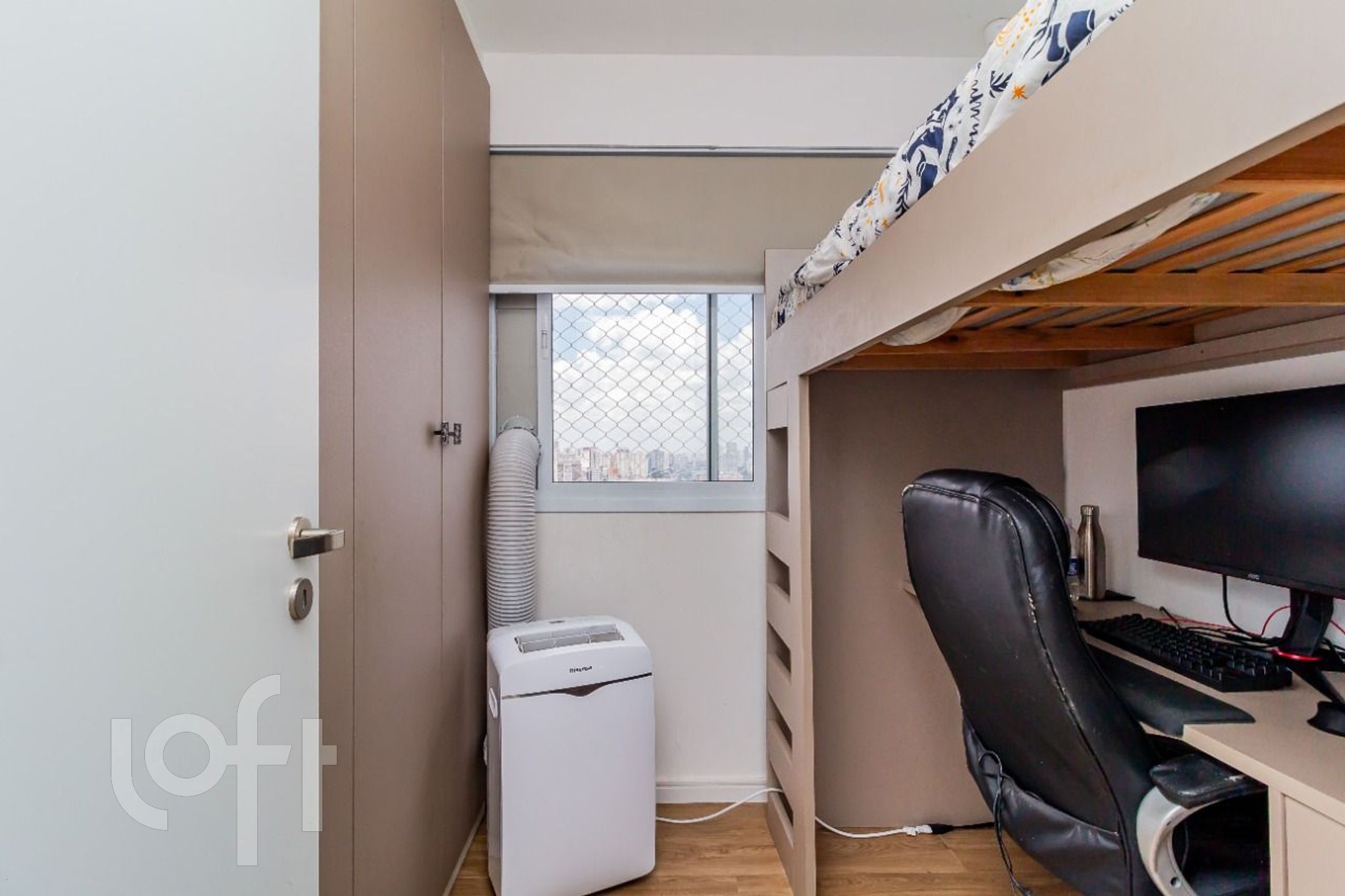 Apartamento à venda com 2 quartos, 40m² - Foto 14