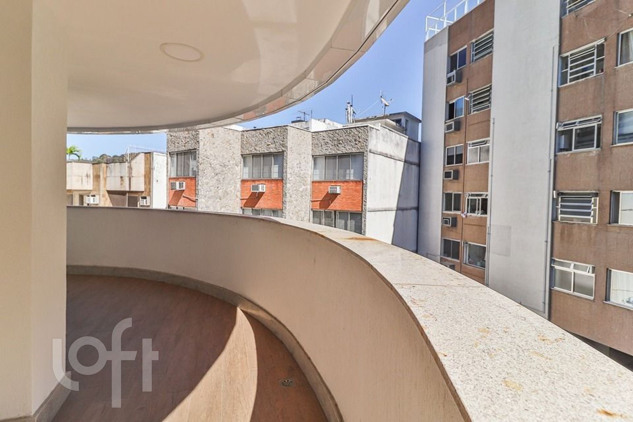 Apartamento à venda com 4 quartos, 179m² - Foto 6