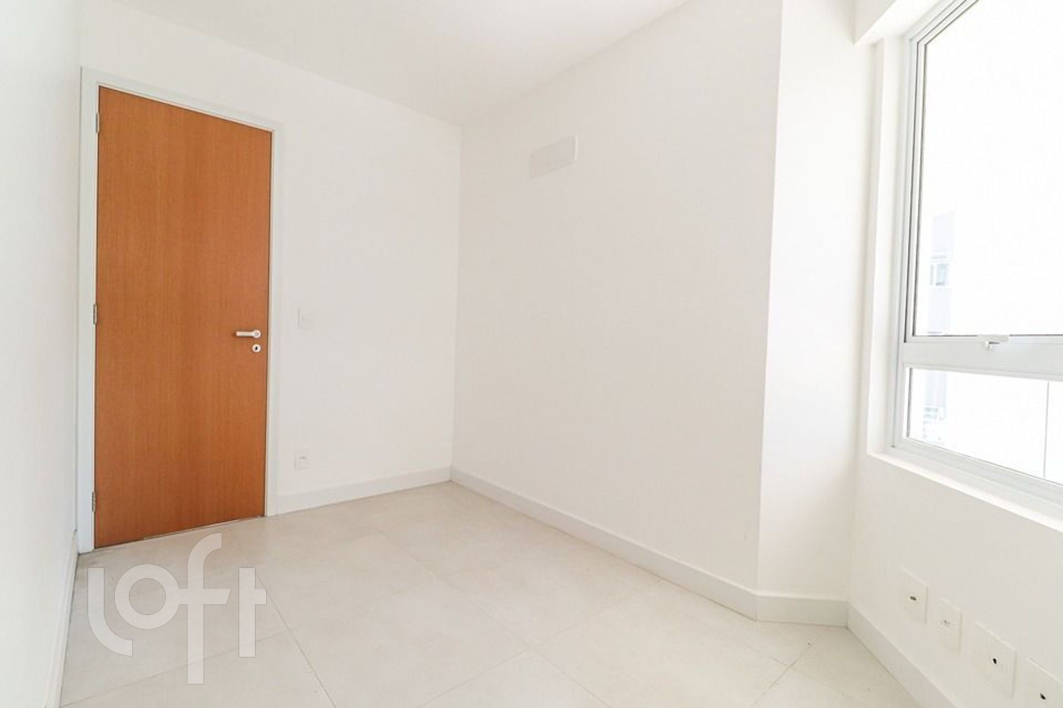 Apartamento à venda com 4 quartos, 179m² - Foto 18